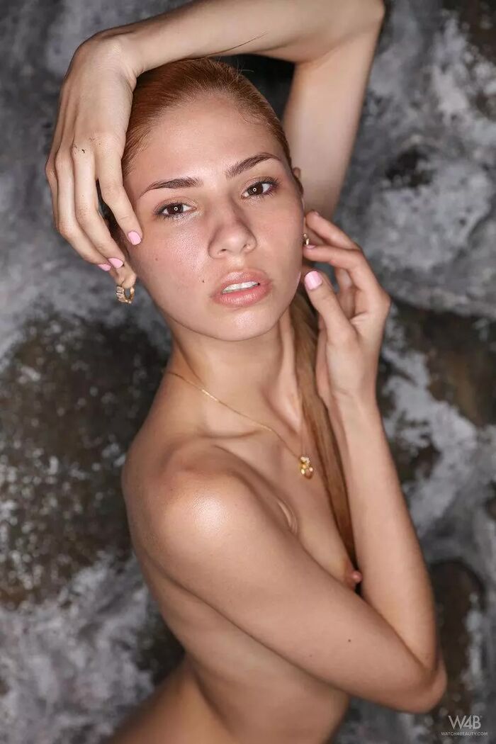 Mily Mendoza- Night Beauty (17P) 6th image