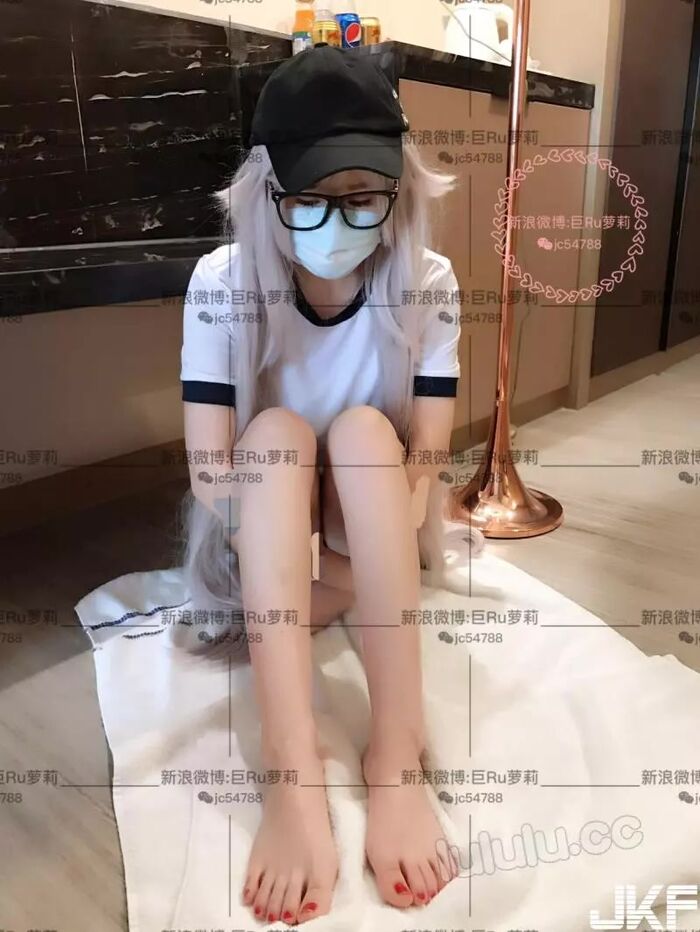 [微博網紅]巨Ru蘿莉大尺度套圖[117P] 22th image