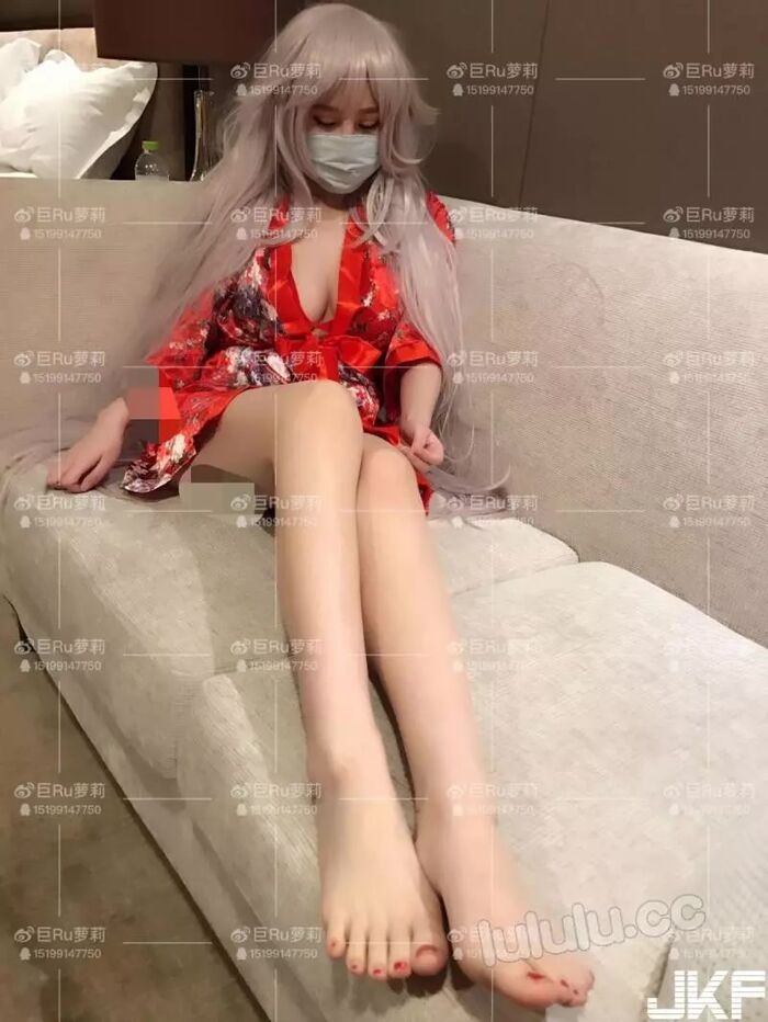 [微博網紅]巨Ru蘿莉大尺度套圖[117P] 43th image