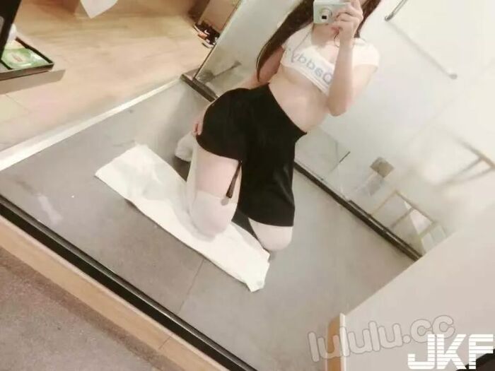 [微博網紅]巨Ru蘿莉大尺度套圖[117P] 54th image