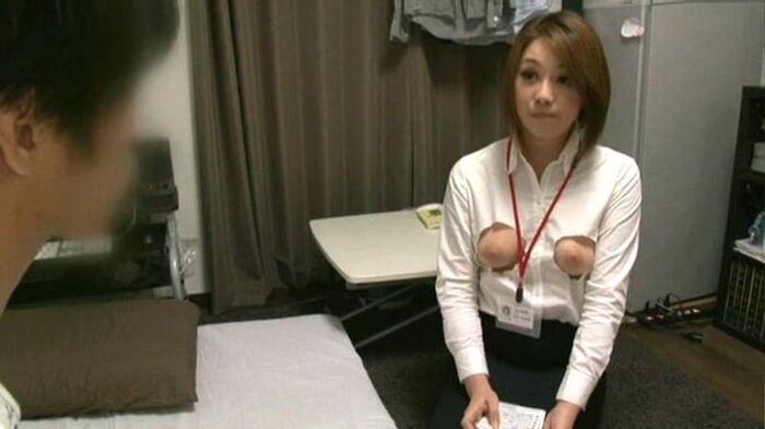 【おっぱい】美女の着衣やランジェリーのおっぱい部分をくり抜いて乳首吸いやすくしちゃったくり抜きおっぱい画像集ww【80枚】 13th image
