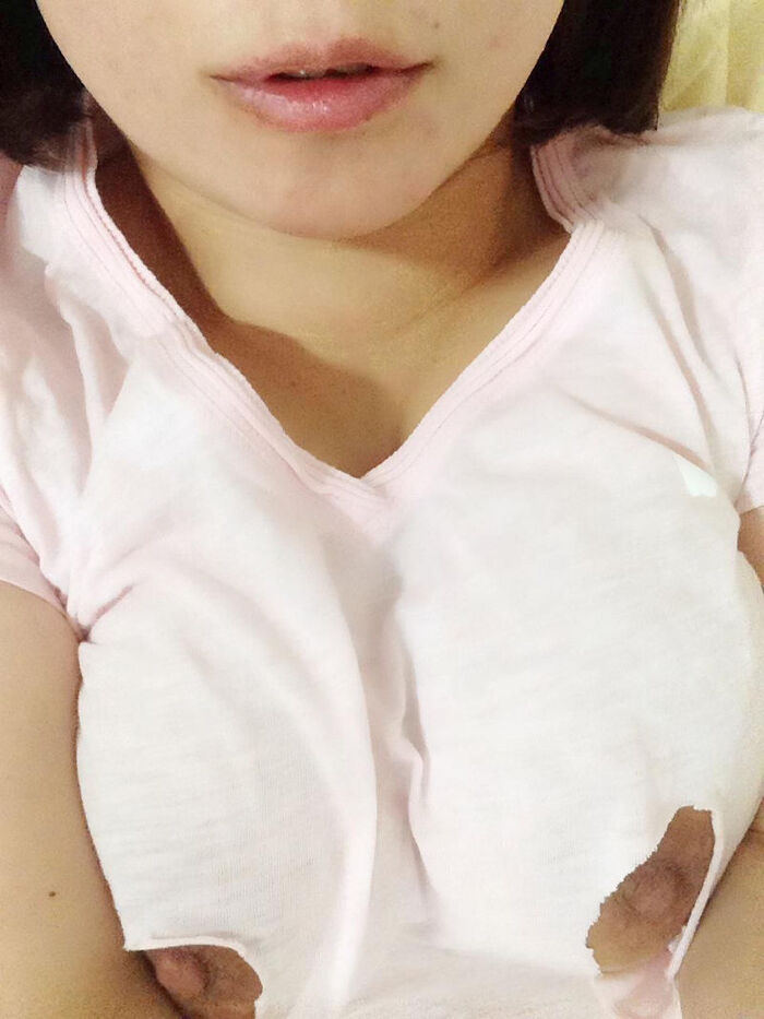 【おっぱい】美女の着衣やランジェリーのおっぱい部分をくり抜いて乳首吸いやすくしちゃったくり抜きおっぱい画像集ww【80枚】 30th image