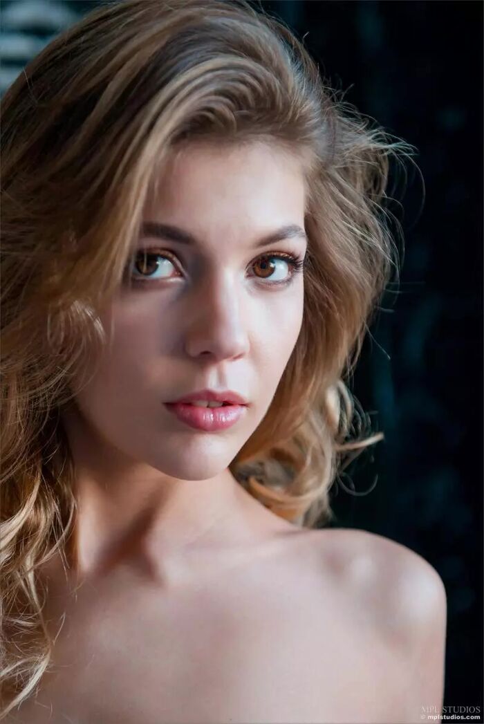 MPLStudios-Kaitlin-Not A Second Longer (103P) 103th image