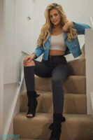 Erogenous Woman Mixed Set of Girls (13P)
