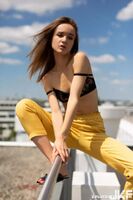 【Playboy Series】2018-10-08 Vi in Shy Soothing Sunrays【40P】