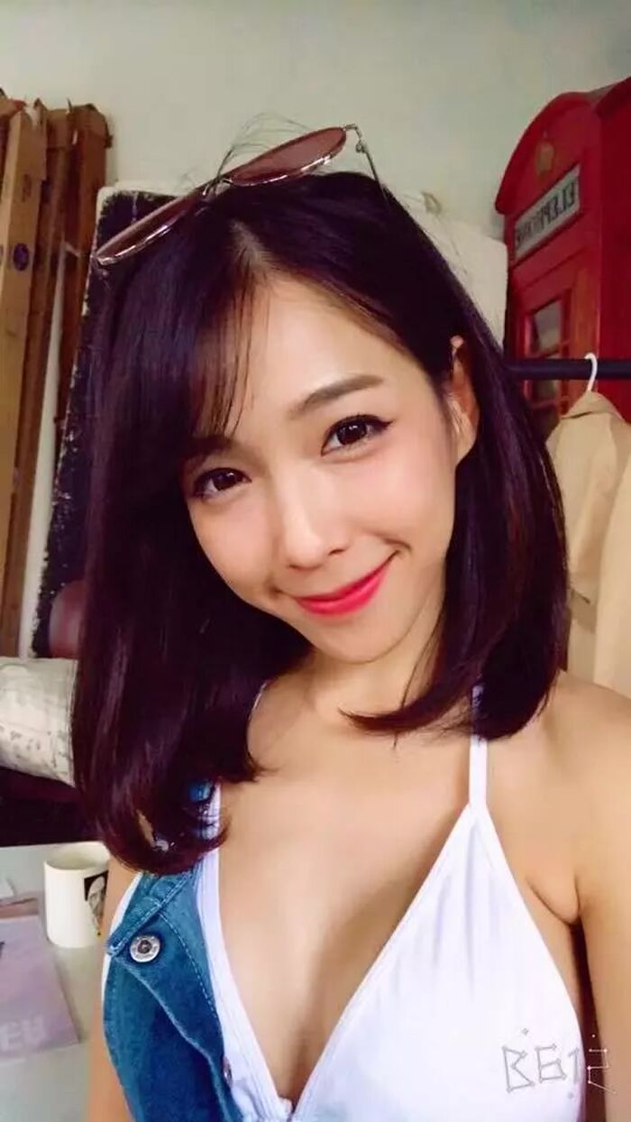 Tenki hotheal sister small amount cloth fee summer resort! However, I'm full-body tokyo hot! 9th image
