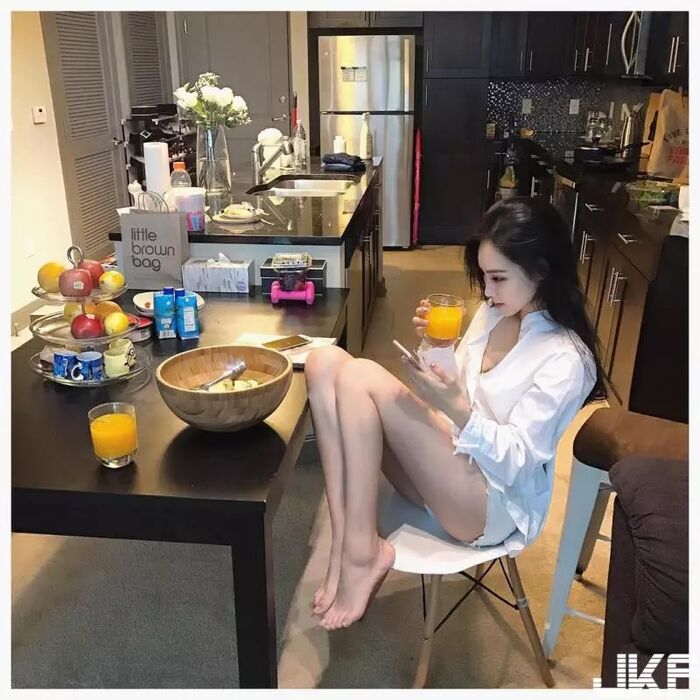 Ki quality woman Tomoki family middle punching ultra short heat is regarded as 1st 雙纖皙 long thigh catch (23P) 23th image