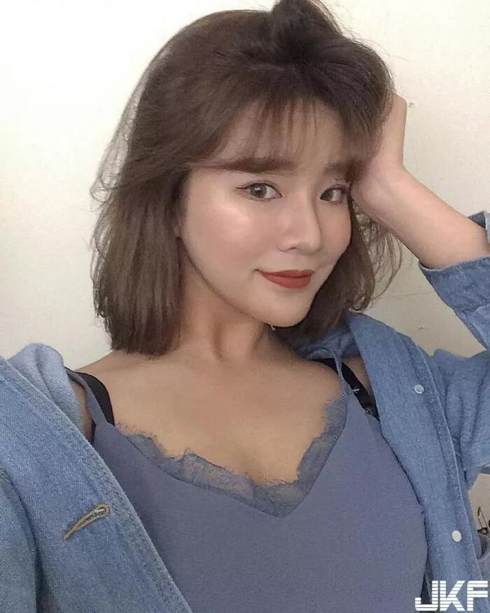完美波浪短髮 精美五官 白皙身材 讓人欲罷不能! 7th image