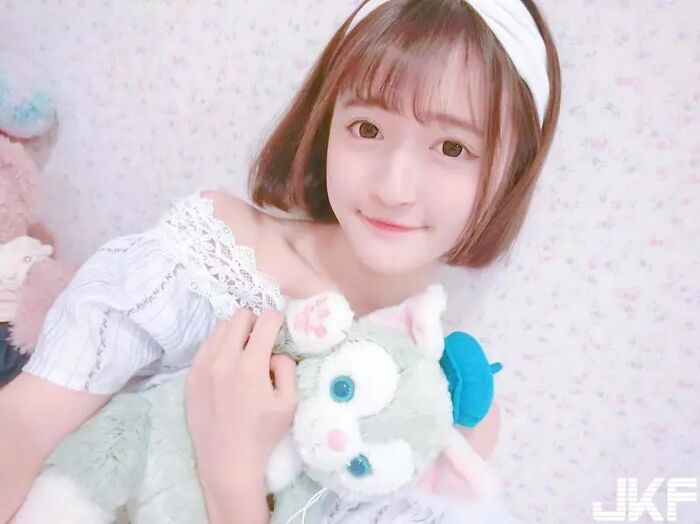 甜甜雋雋嫩雙頰覺頰覺嫩項覺覺嫩項覺覺甜 5th image