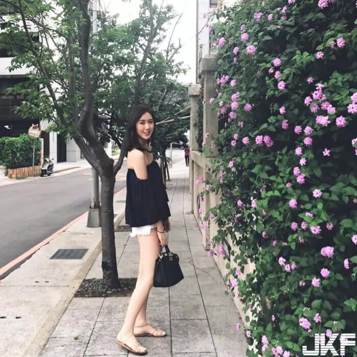 Yuo Atomo Aitomo Instant Miyato Kotori Yoto Linda Chen Landscaping Piece Laughing Buying 5th image