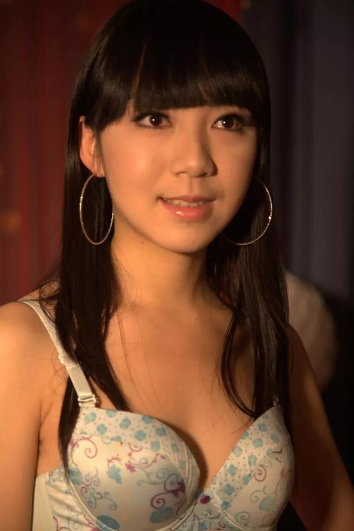 Crawling small woman skin impervance, regrettable chest small tail ~~~ (86P) 2th image