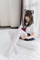 Sucrose-ying VOL.001 LOLIGIRL WITH CAT EARS IN SCHOOL UNIFROM (42P)