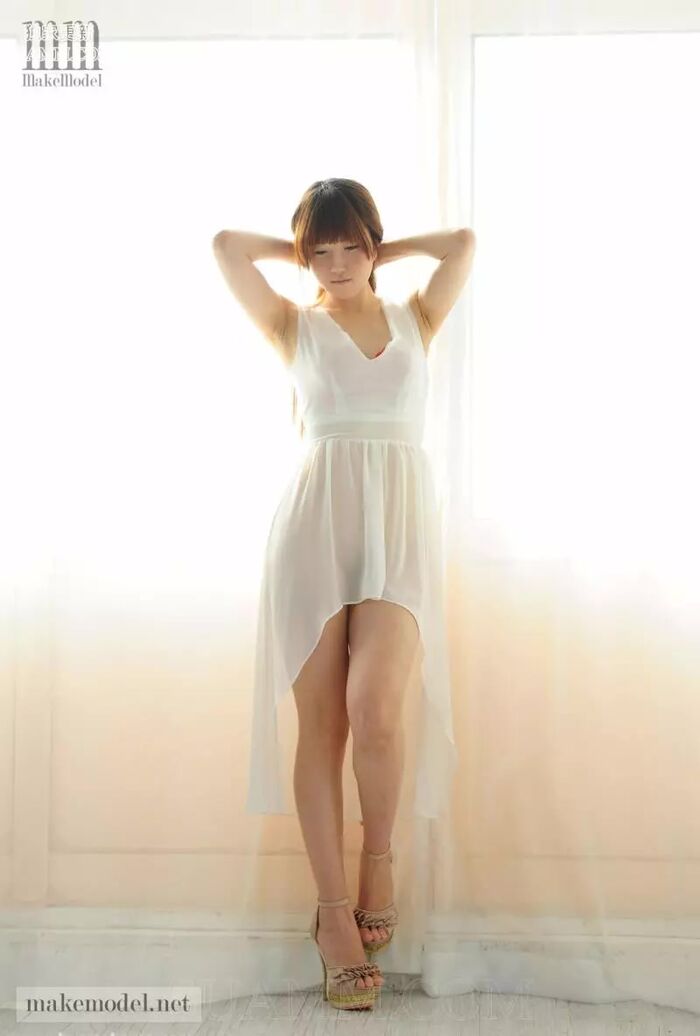 makemodel-GAHEE.시선 집중 23th image