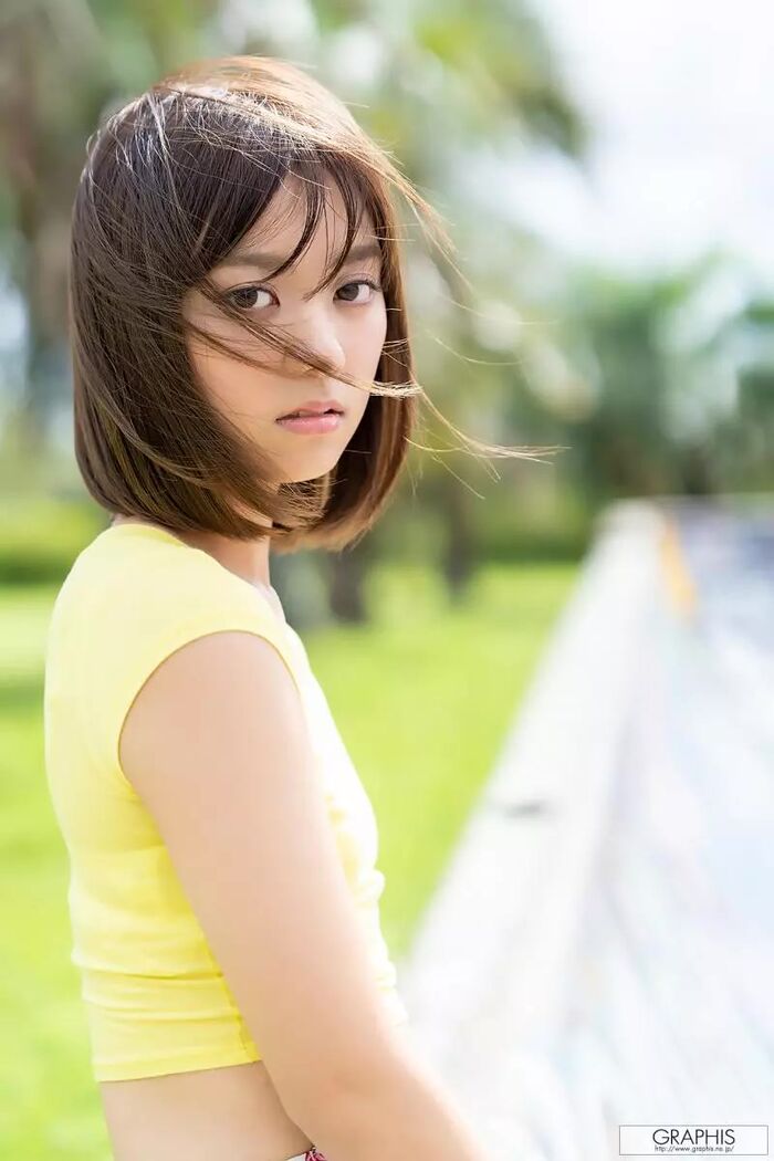 First Gravue Momami Suzu (120P) 2th image