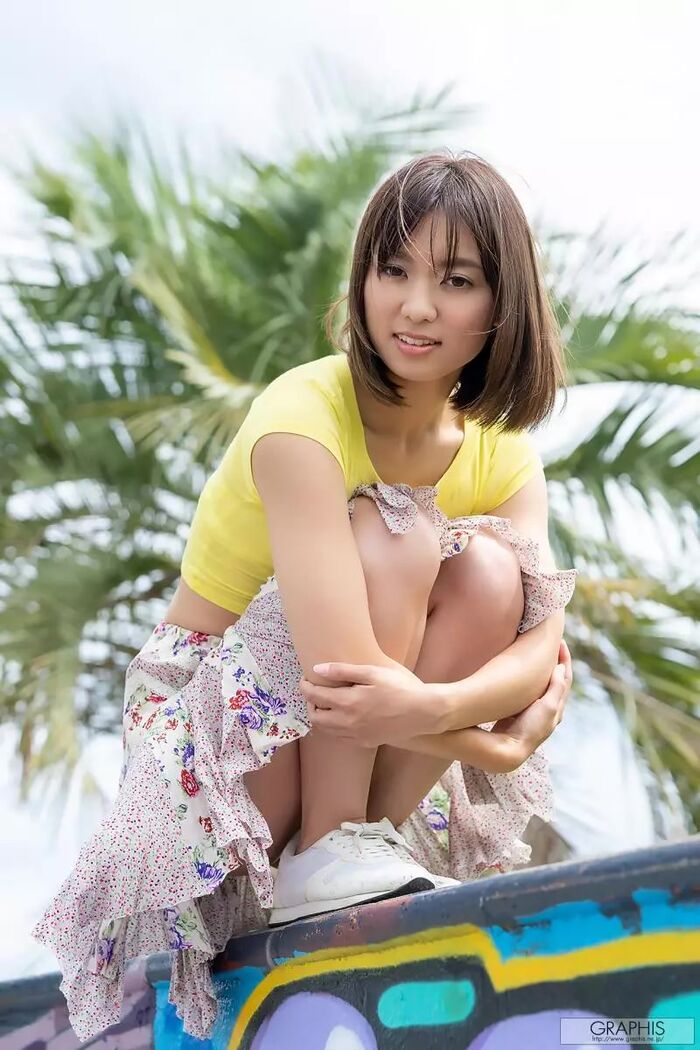 First Gravue Momami Suzu (120P) 4th image