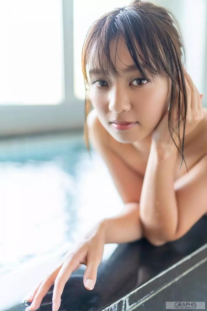 First Gravue Momami Suzu (120P) 63th image