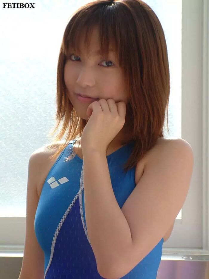 [Fetibox] Shiori (180P) 5th image