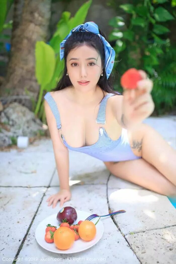 瑪魯娜Manuela[XIUREN] 條紋內衣下盡顯魅惑[50P] 16th image