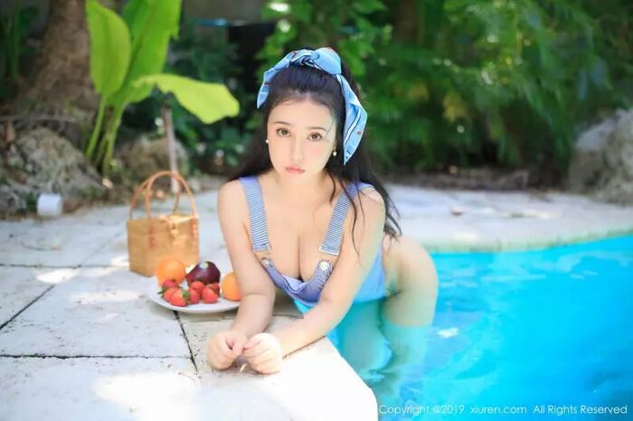 瑪魯娜Manuela[XIUREN] 條紋內衣下盡顯魅惑[50P] 18th image