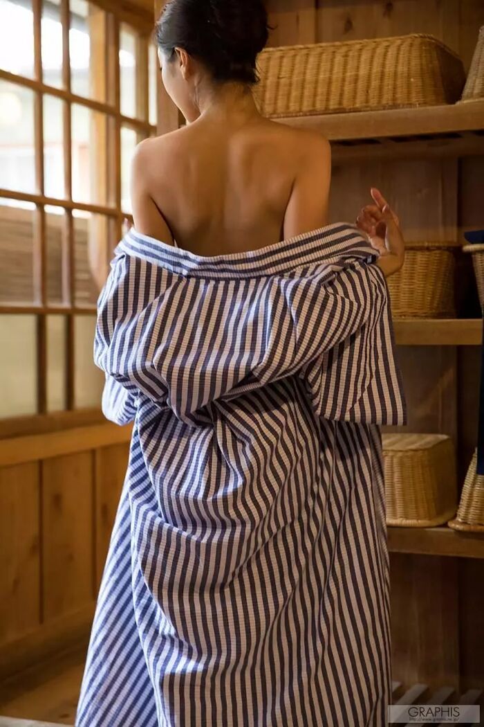 Ui Mita Hata Hagoromo, [Graphis] Valentine Special 2019 Nude Set.03 [42P] 14th image