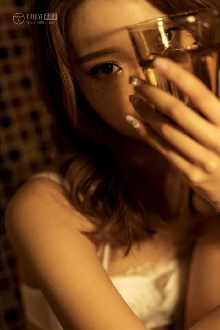 鐘晴 若有所思的內衣少女 [50P] 15th image