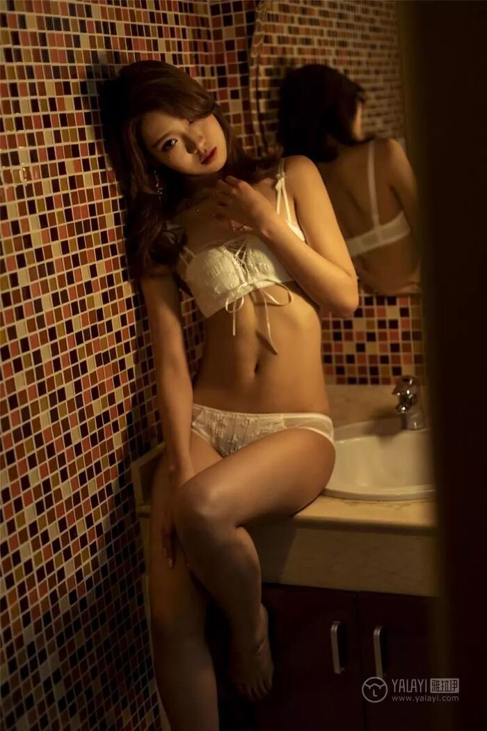 鐘晴 若有所思的內衣少女 [50P] 6th image