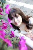 Owada Nanna 豐滿豐滿睛