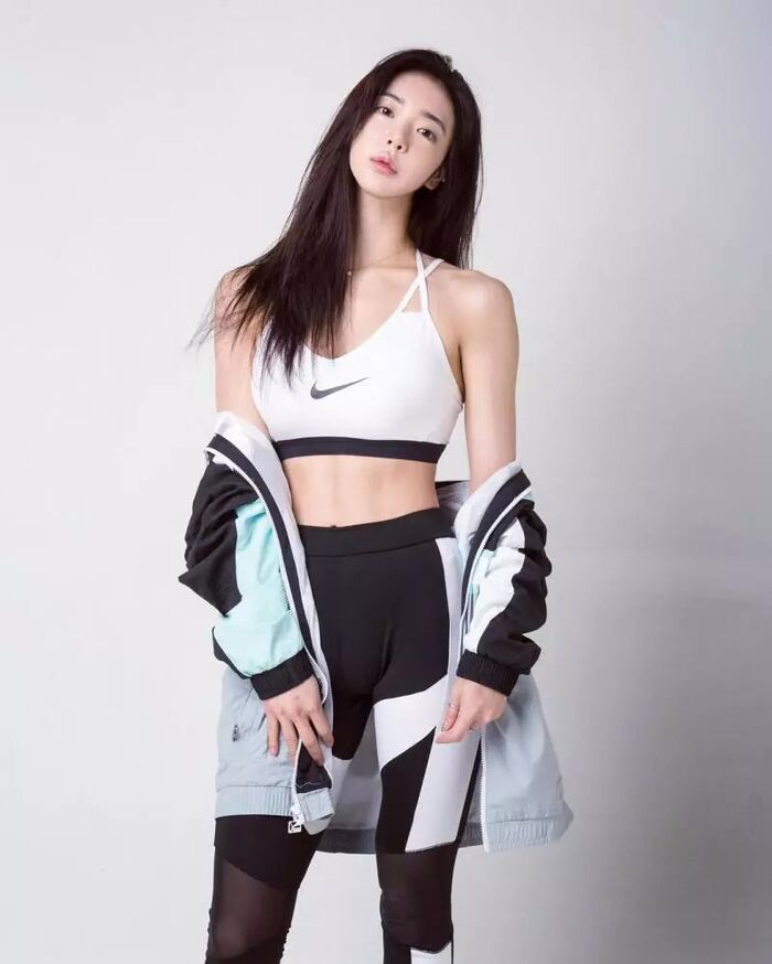 Lee Zhaowa Kenmi Mako Line [35P] 8th image