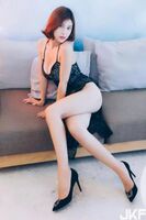 闫盼 private cell series 06 – Peacock Aiban Nami 2010 27P