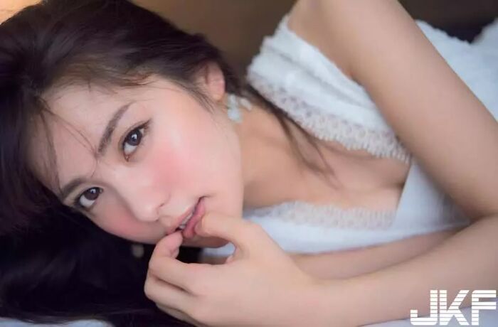 By Ryo Ishikawa, Gravure Statue 61 13th image