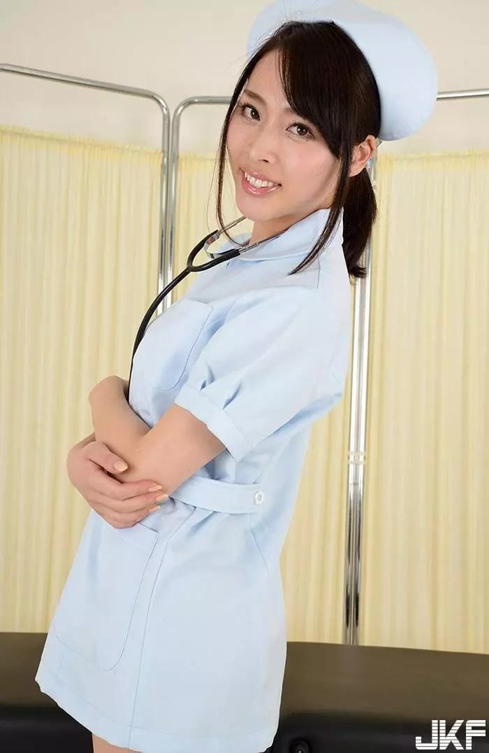 本田岬 すぐ元気になれそうなエッチなナース (60P) 9th image