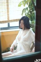 A Kind of Sensen - Shouting Loneliness (34P)