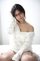 結構可愛いメガネかけた子がエッチなサービスしてくれる画像でシコろうか[35枚]