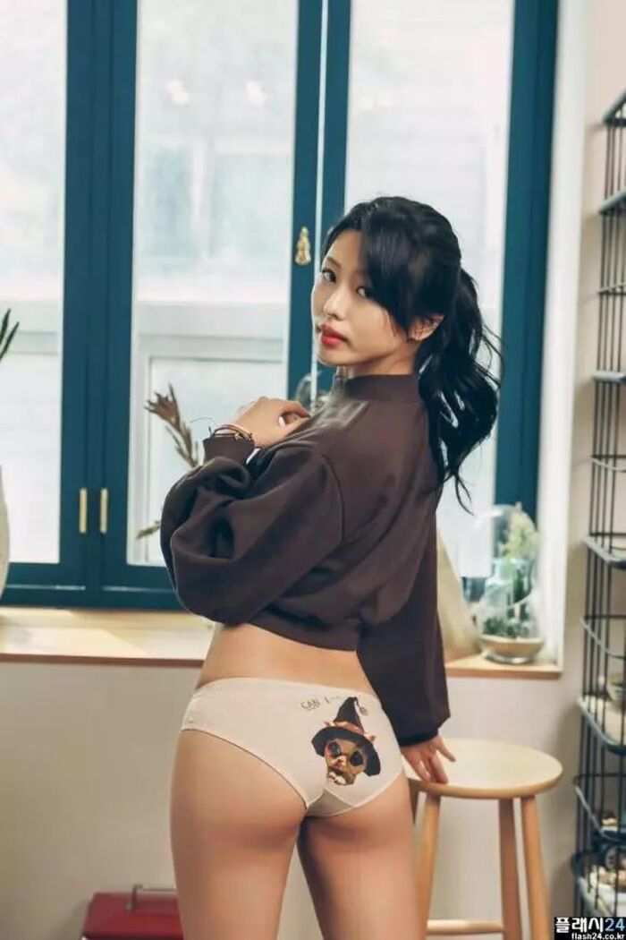 Erotic statue of a model of Korean only beautiful woman (31P) 27th image