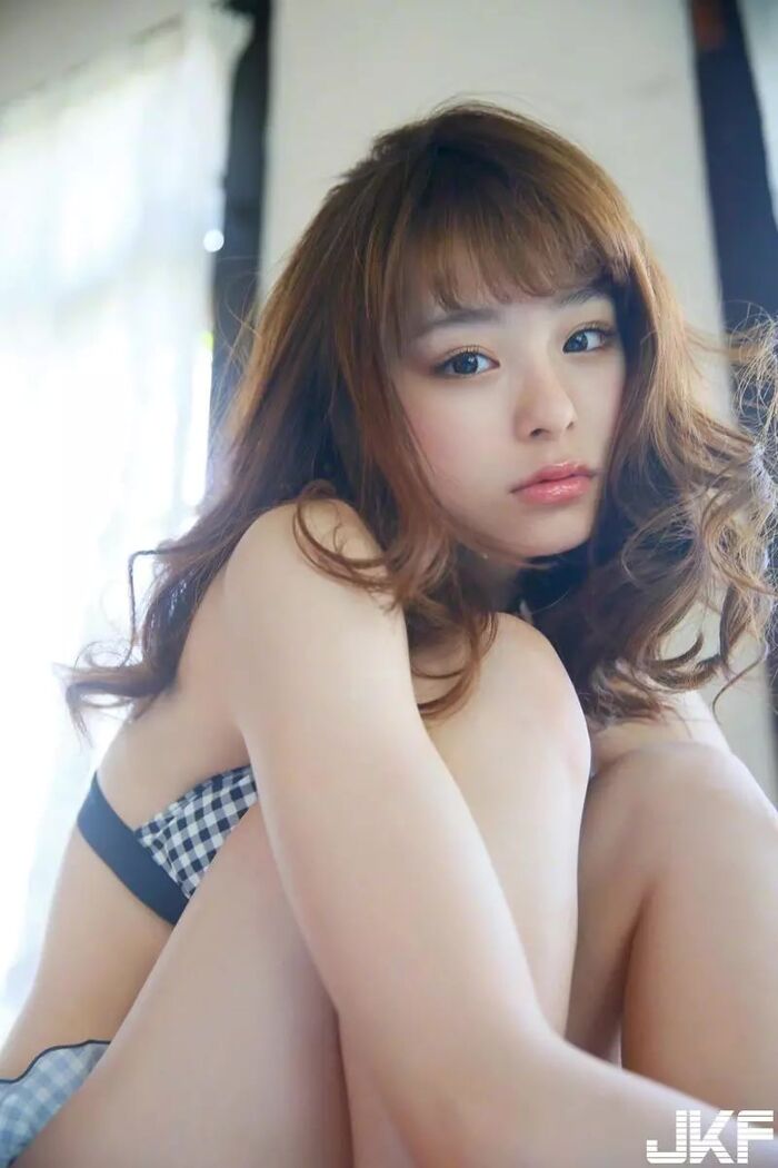 Reina Sato, Gravure Statue 3 6th image