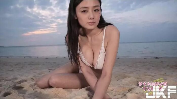 Moemi Katayama, Gravure Statue 24 16th image