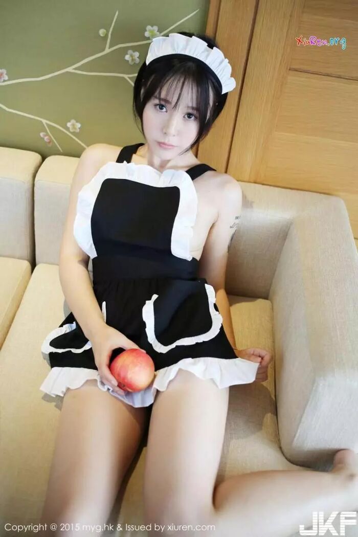 Evelyn Yuri 2 (43P) 8th image