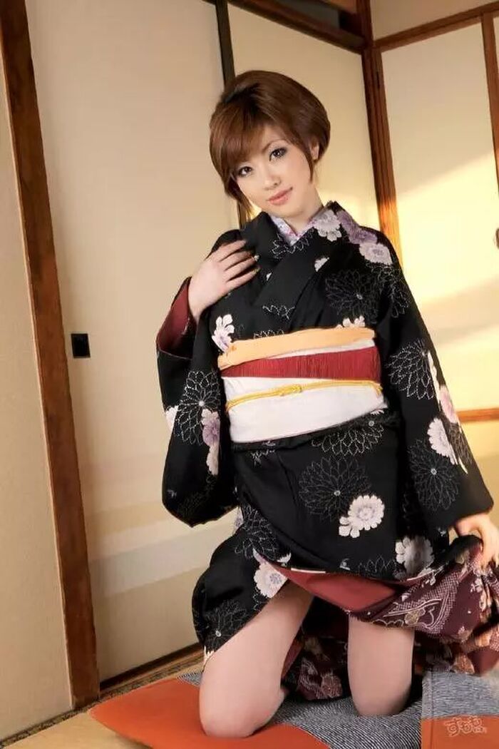 2 Statues of Yumi Hamasaki Beauty Busty Nude Figure 2 (56P) 8th image