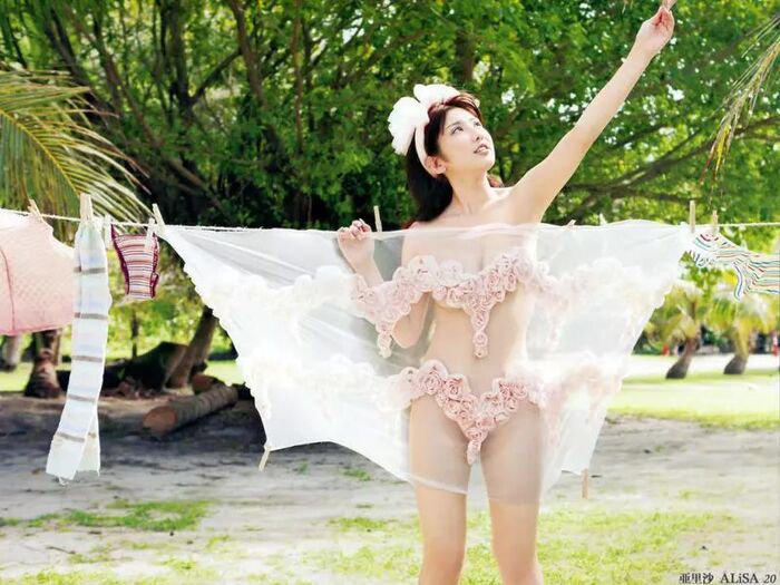 Arisa Swimsuit Gravure Picture 17 (20P) 18th image