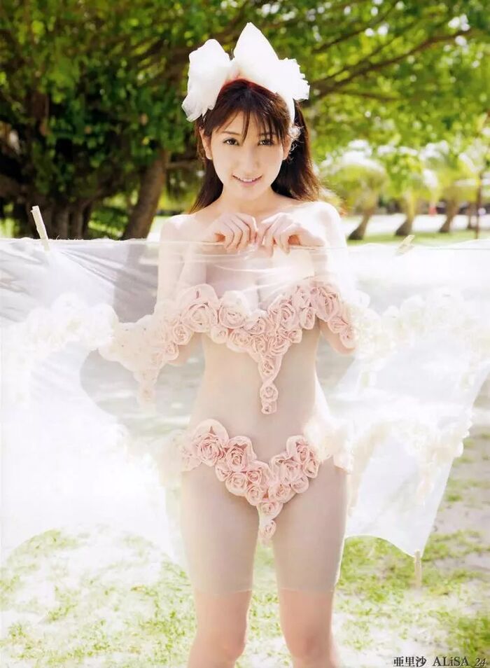 Arisa Swimsuit Gravure Image 14 (20P) 6th image