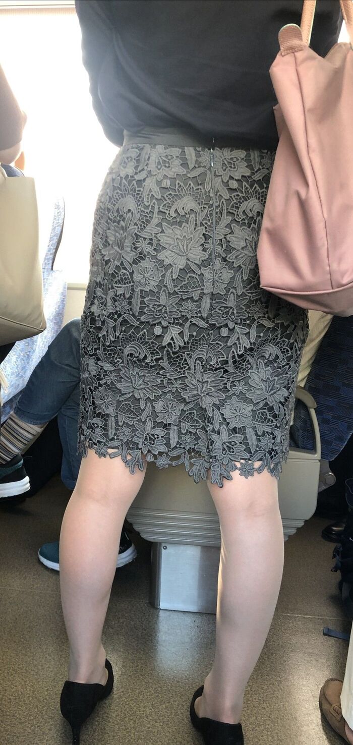 Erotic images of lace pattern skirts 9th image