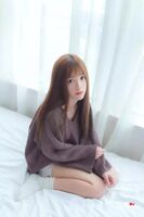 Shin Kosei Niimi "Riri" Private Cell Small Erogenous Yuimi Makoto (10P)