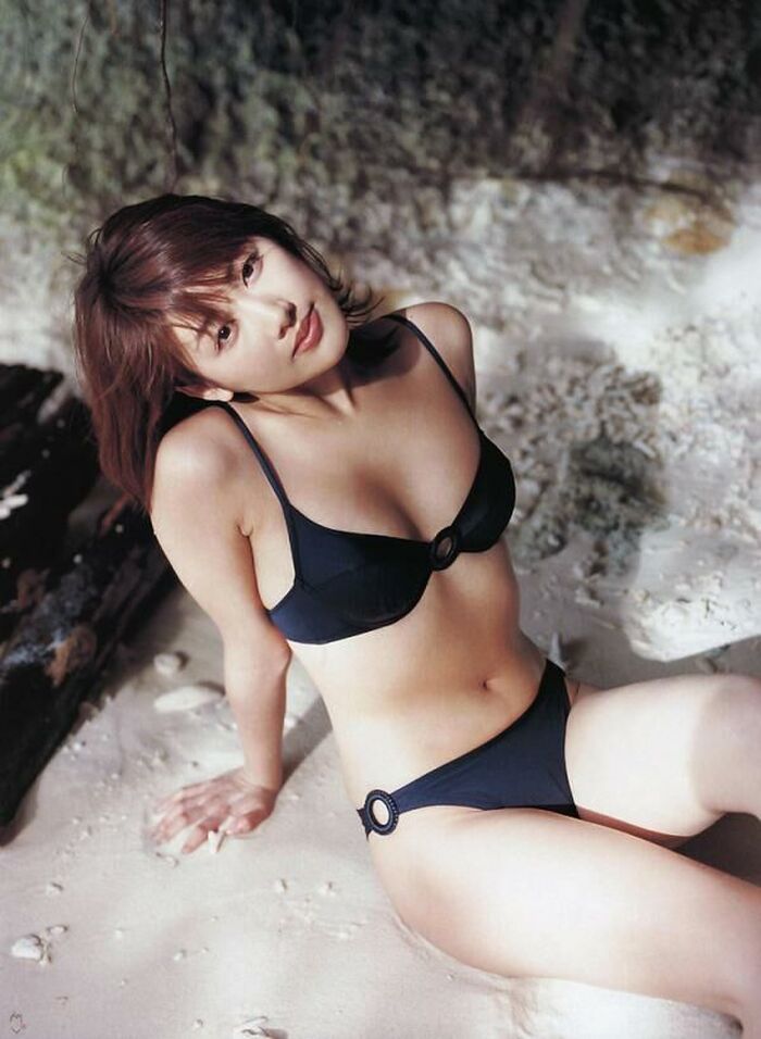 安めぐみエロ画像151枚！手ブラヌードやグラドル時代の全盛期水着おっぱいグラビア集めてみた 77th image
