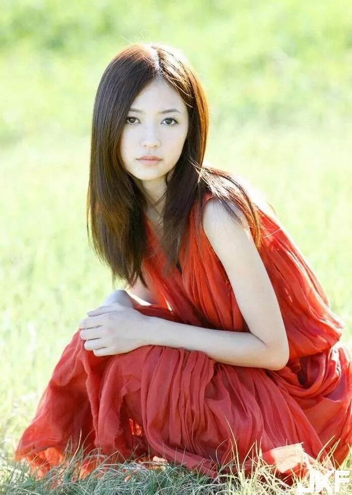 Rina Aizawa, Gravure Statue 9 11th image