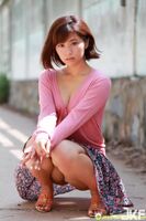 29.10-Hitomi Yasueda Cute Smile and Plump Ass Attractive (99P) (99P)