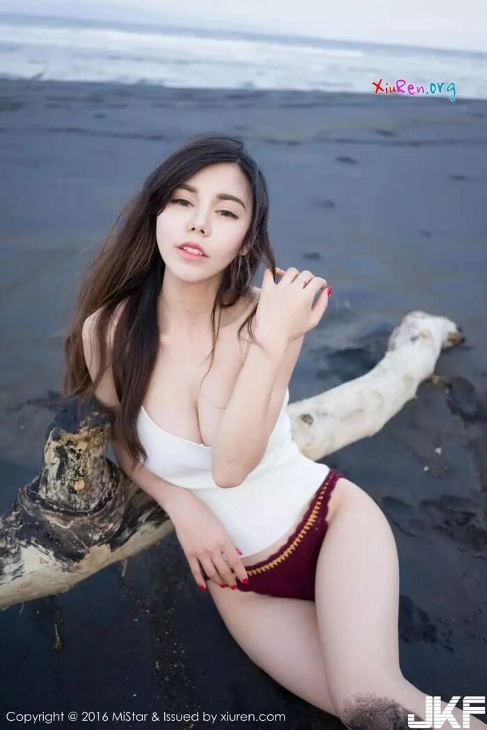 [MiStar魅妍社]凹凸有致撩人骨感辣模沈佳熹(星辰)沙灘風情泳衣藝術照 14th image