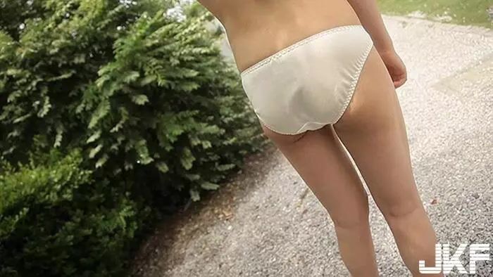 Leona: Virgin Nude, 24 (25P) 8th image