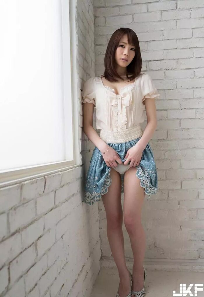 Airi Suzumura Erogenous Suspension Beautiful Girl 2th image