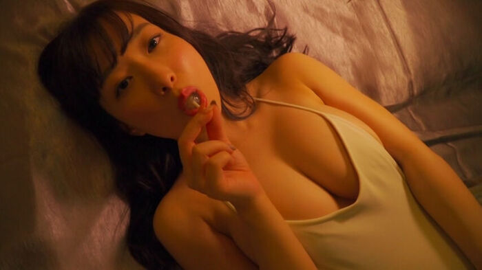 H cup loli big obhidan, swimsuit gravure image is too big www Yanchan extra large bust ban! There is the latest image DVD movie 44th image