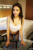 Matsuka Victoria 翹 Buttocks Half Naked (43P)